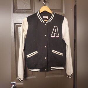 Varsity jacket Ardene size Large